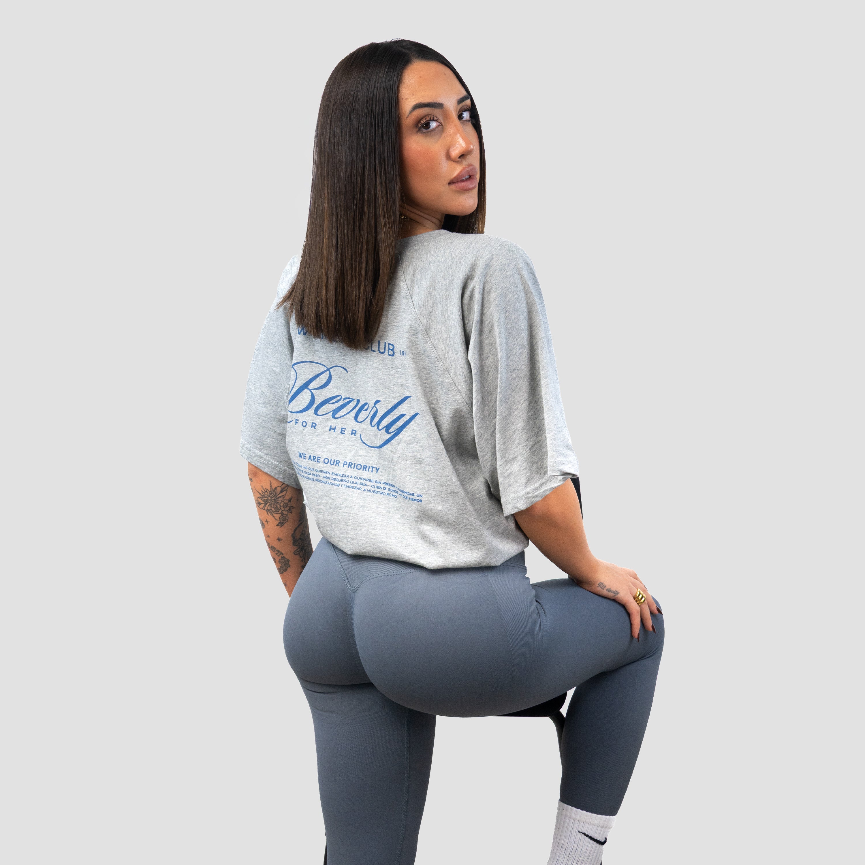 T-shirt oversize - Les résultats comptent plus que les promesses - Gris foncé