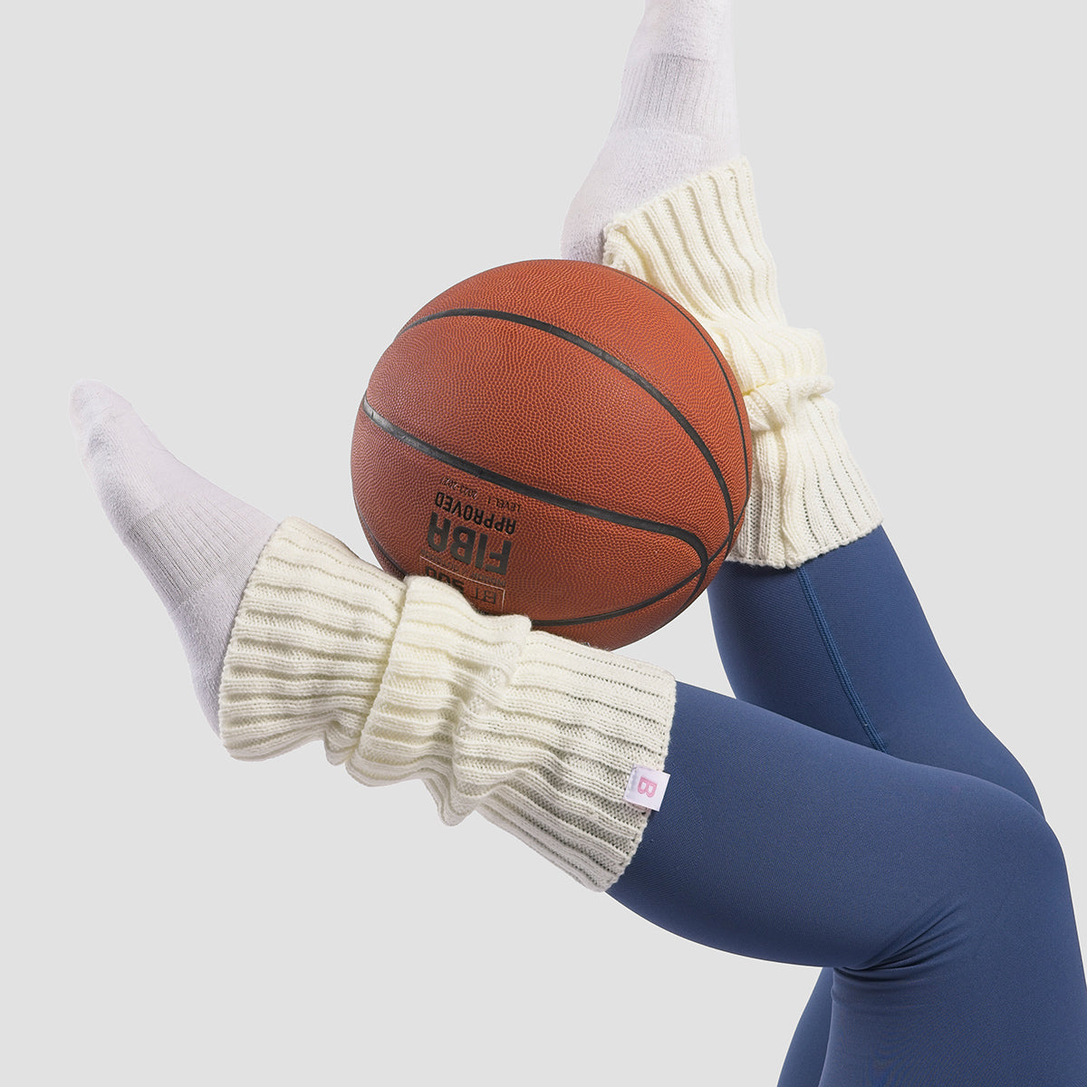 Calentadores For Her - White