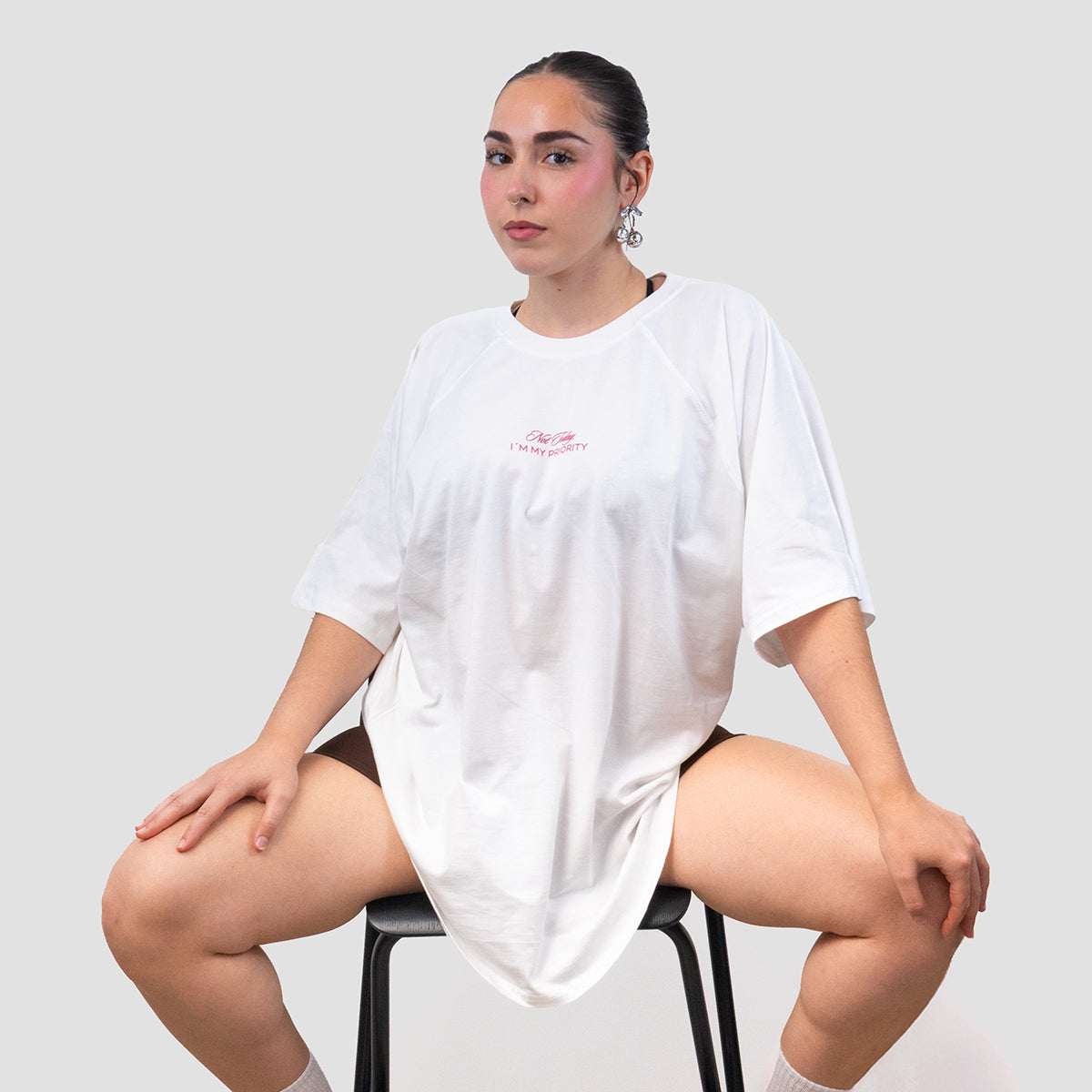 T-shirt oversize - Les résultats comptent plus que les promesses - Gris foncé